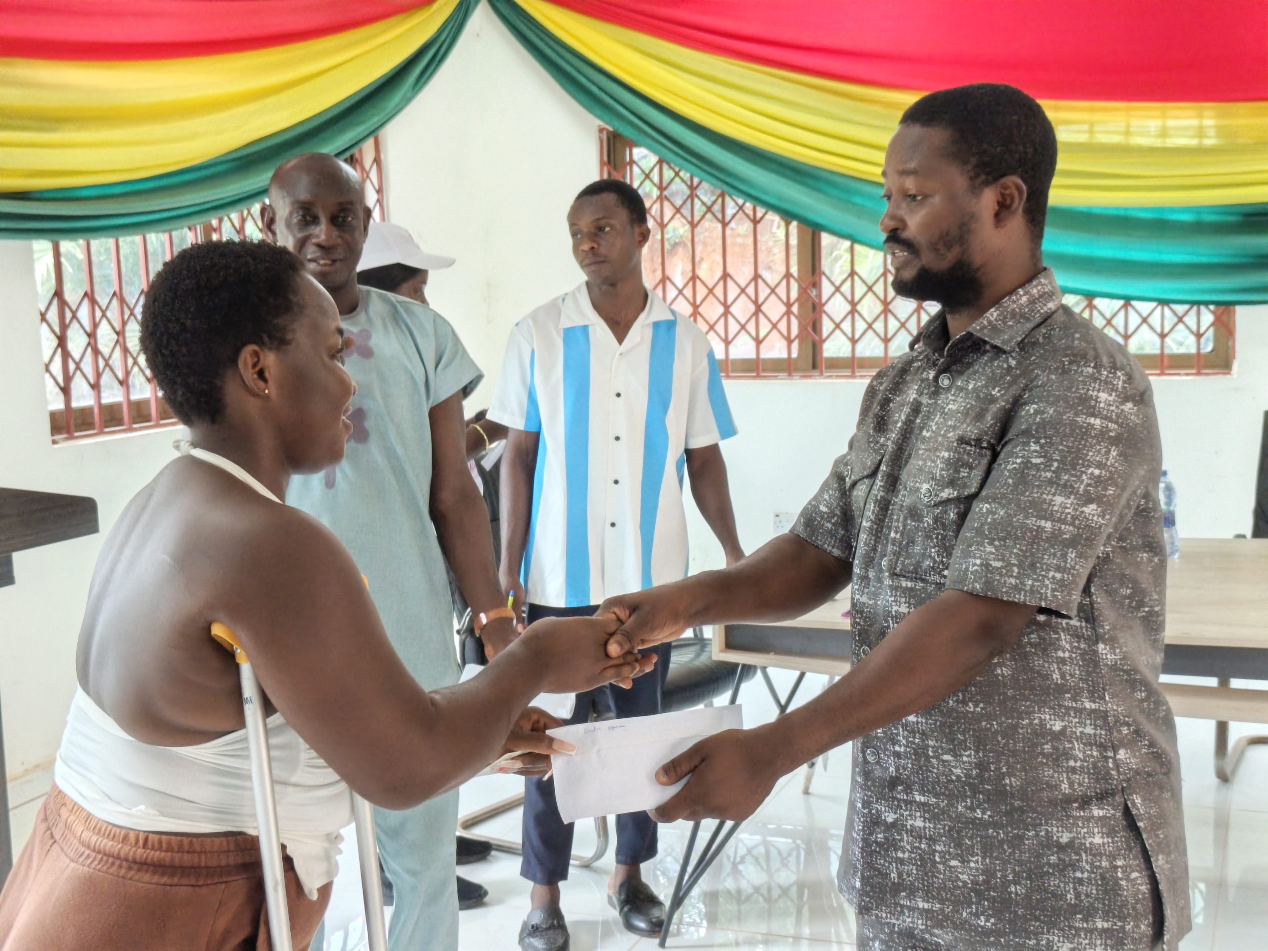 0-4064x3048-0-0-{}-0-12#bokehtype:0#;ts:83349256263000;appts:1776165481127;qlty:1;illum:2 scene:0 humanIn:4;