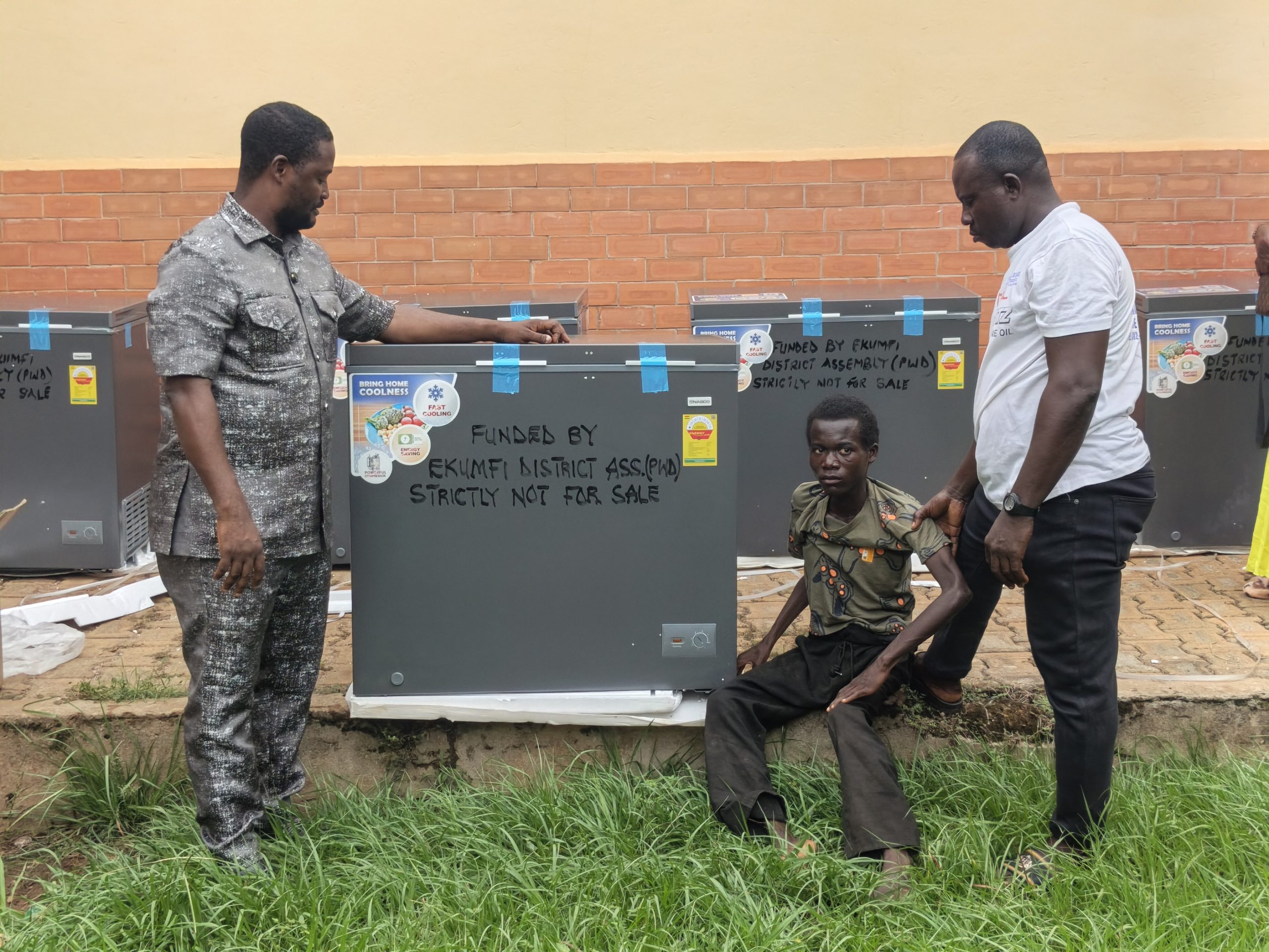 0-4064x3048-0-0-{}-0-12#bokehtype:0#;ts:84729684503000;appts:1776166806057;qlty:1;illum:2 scene:0 humanIn:2;